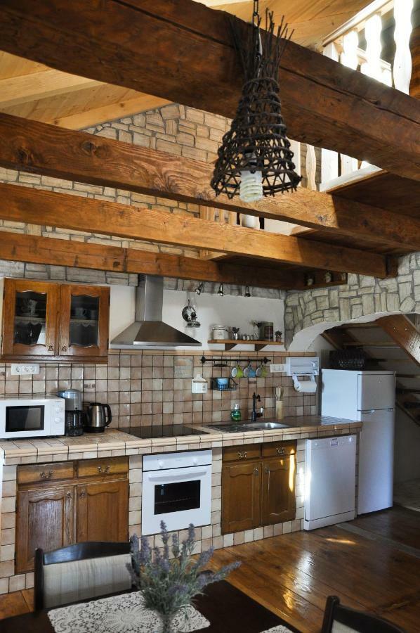 Rustic Apartment Mariva Ljubač エクステリア 写真