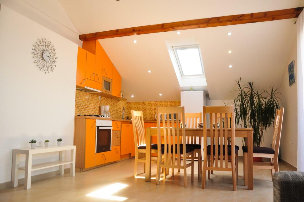 Rustic Apartment Mariva Ljubač エクステリア 写真